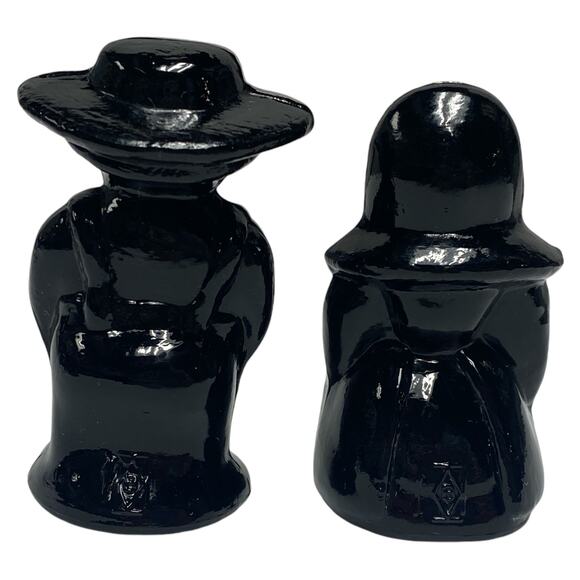 Eli & Sarah Figurines Amish Children Couple Boyd Art Glass 2001 Black - Picture 3 of 7